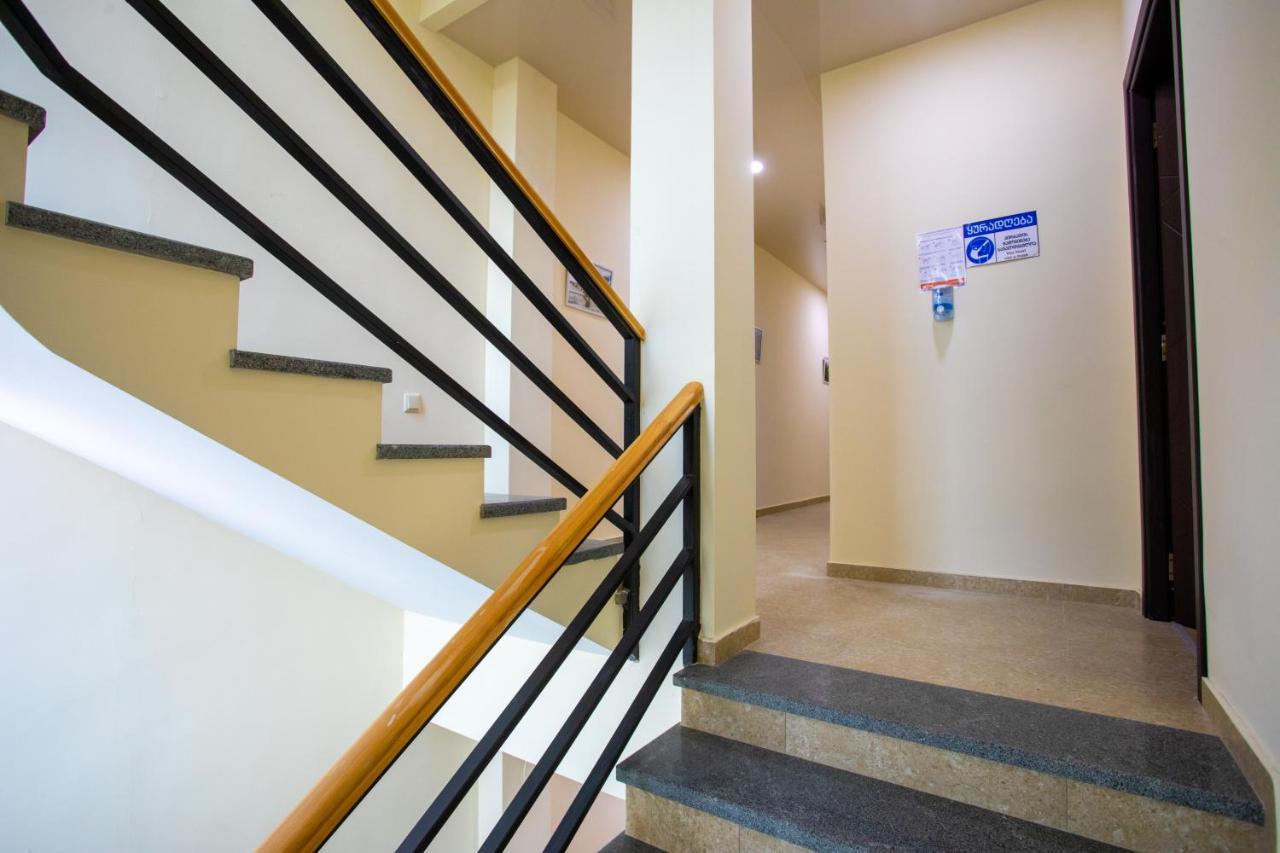 Hotel Panorama Kutaisi Zewnętrze zdjęcie