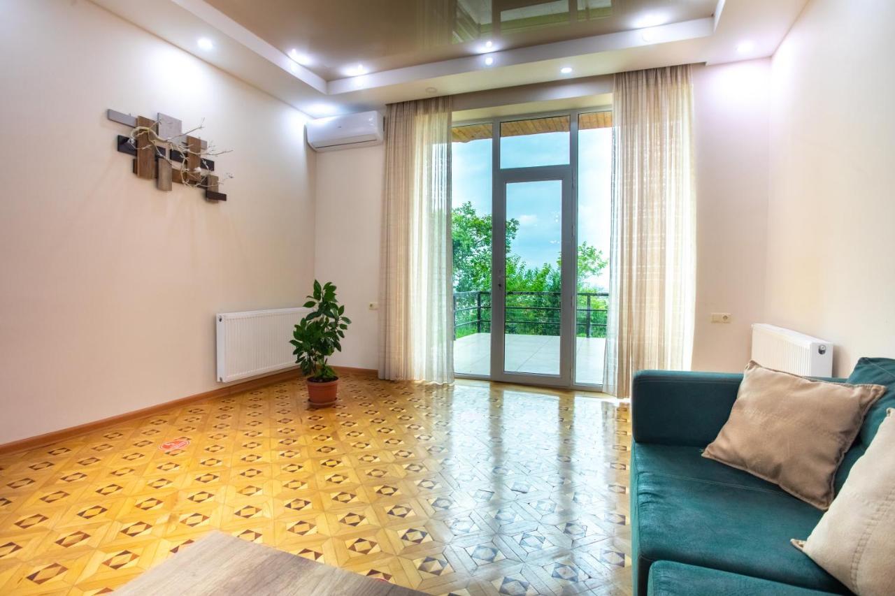 Hotel Panorama Kutaisi Zewnętrze zdjęcie