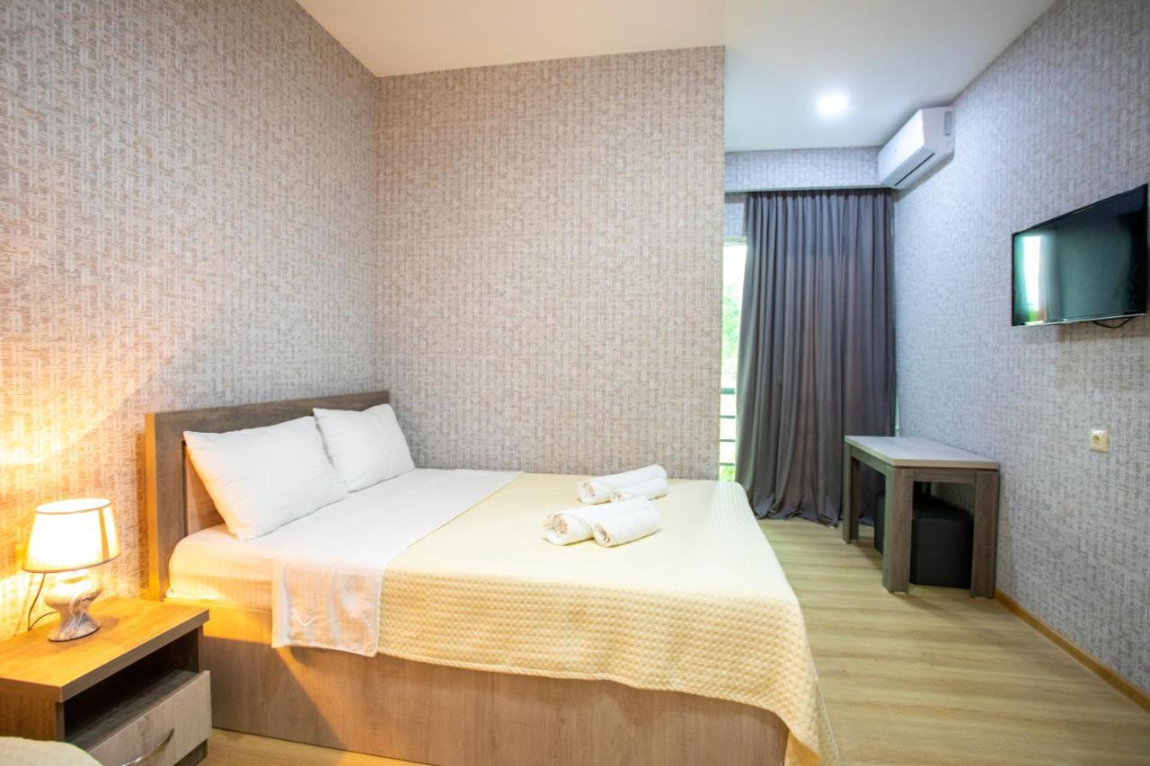 Hotel Panorama Kutaisi Zewnętrze zdjęcie